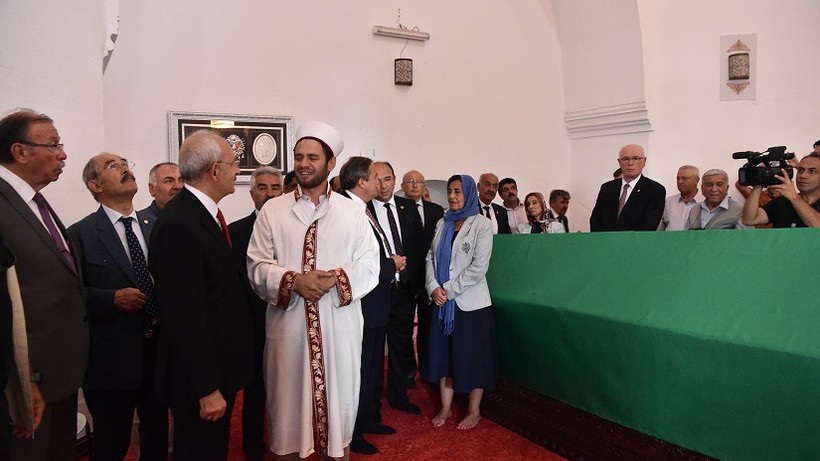 Kılıçdaroğlu'ndan Seyyid Battal Gazi Türbesi'ne ziyaret