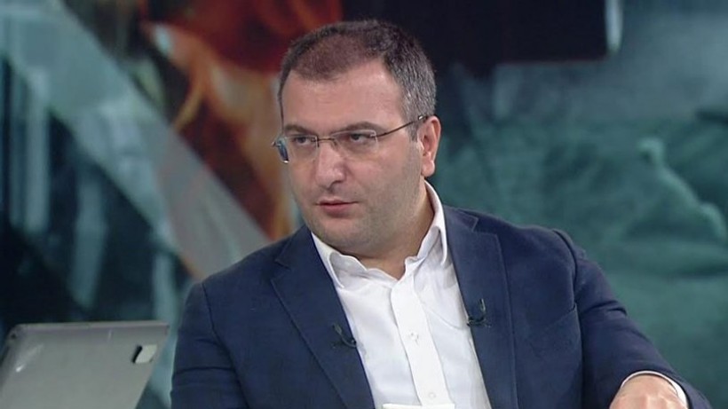 Cem Küçük: Batı, Türkiye ile iyi geçinilmesi gerektiğini biliyor; kaldı ki onlara da soracak değiliz