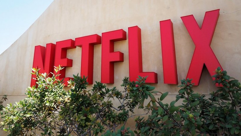 Netflix’in oyuncuları kaza geçirdi: 2 oyuncu öldü!