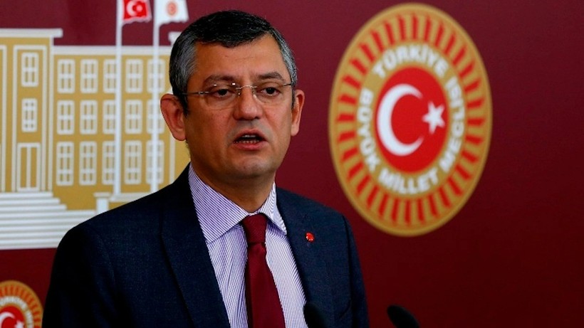 Özgür Özel: 'Öz eleştiri yapmamız, hataları kabul etmemiz lazım'