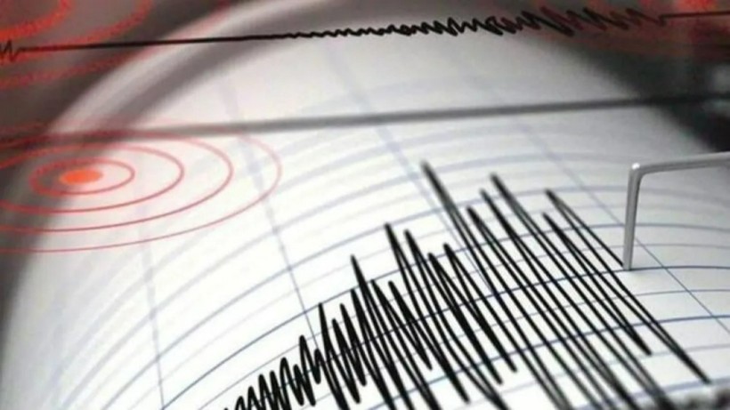 İstanbul'da da hissedildi! Yalova'da deprem