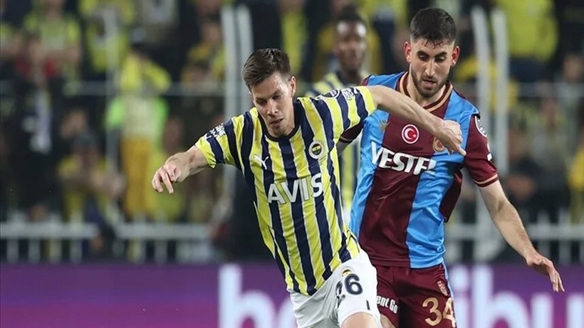 Olaylı Trabzonspor-Fenerbahçe maçının ardından tutuklananlardan 2'si tahliye edildi