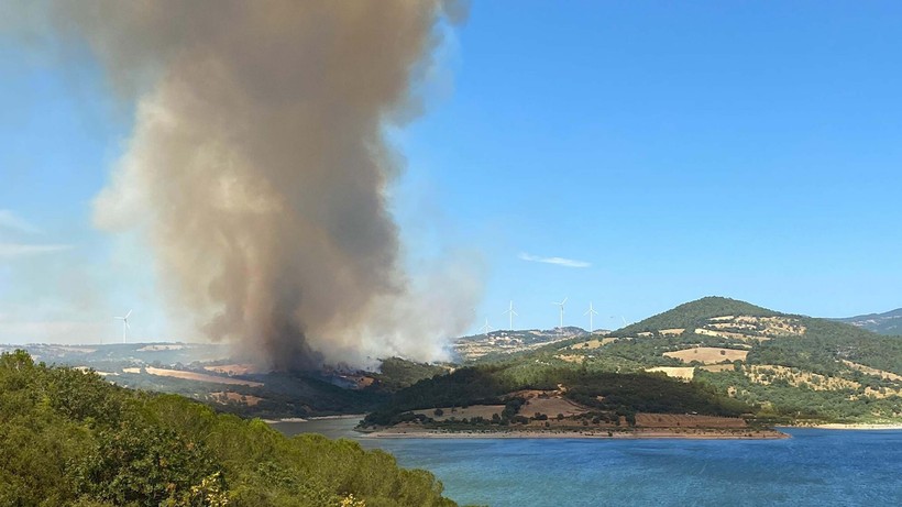 Çanakkale'deki Orman Yangını 26 Saat Sonra Kontrol Altında