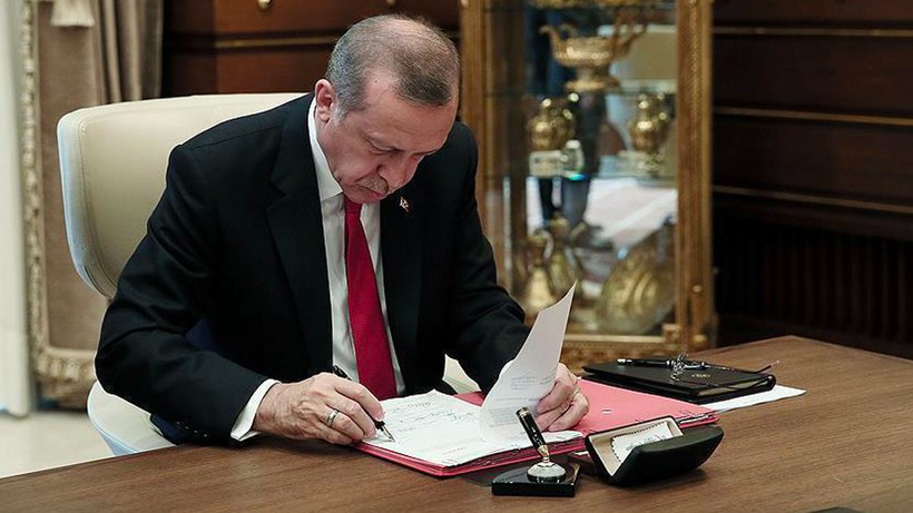 Karar Resmi Gazete'de! 3 Bakan Yardımcısı Erdoğan'ın Kararıyla Görevden Alındı