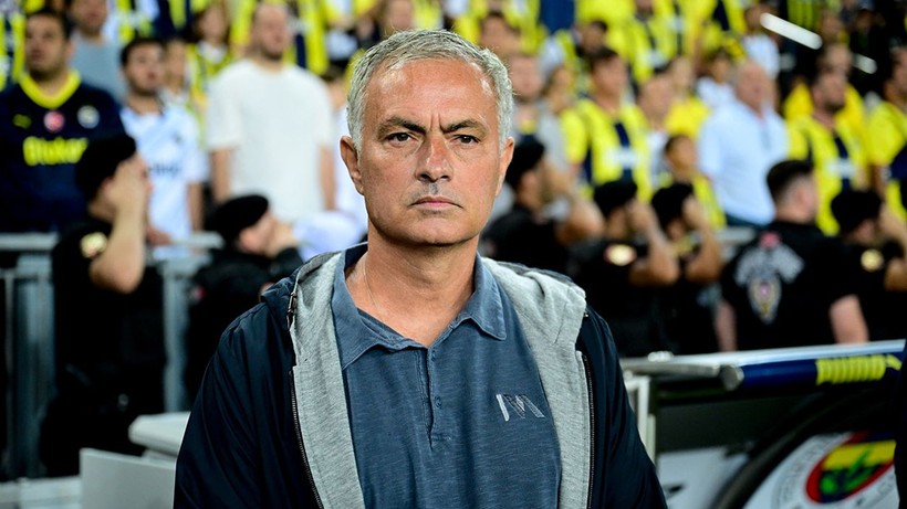 Mourinho'dan Açıklama Geldi! Derbi Sonrası Neden Basın Toplantısına Katılmadı?