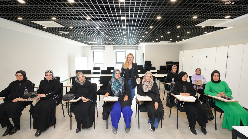 Beylikdüzü Belediyesi’nden Okuma-Yazma Kursu