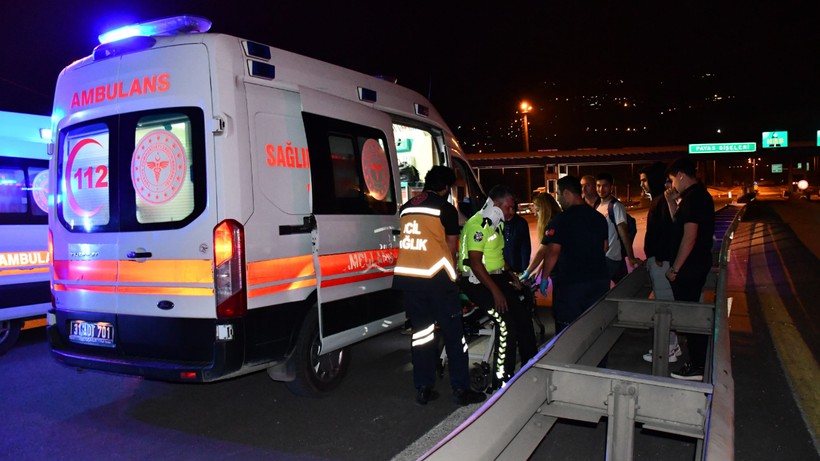 'Dur' İhtarına Uymayıp Polise Çarptı