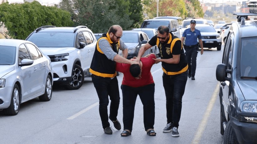 Lise Öğrencisine Dehşeti Yaşatmıştı: Bir Sapık Daha Suç Makinesi Çıktı!