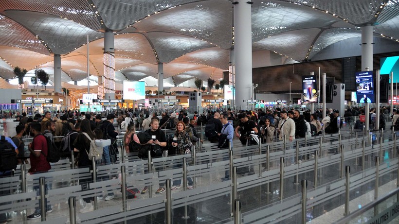 İstanbul Havalimanı'nda 'Tatil' Yoğunluğu