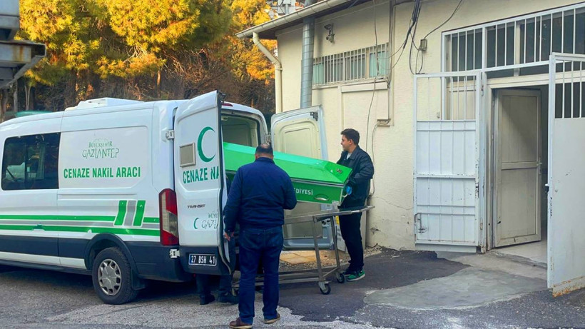 Gaziantep'te Kardeş Kavgasında Kan Aktı: Ablası ile Kız Kardeşini Vurdu