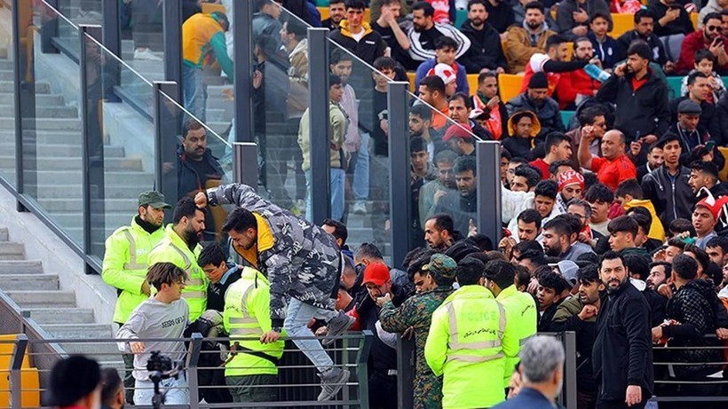 İsmail Kartal'ın İlk Maçında Ortalık Savaş Alanına Döndü: 32 Yaralı