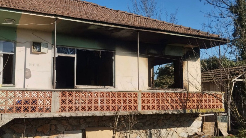 Yaşlı Kadın Evde Çıkan Yangında Öldü