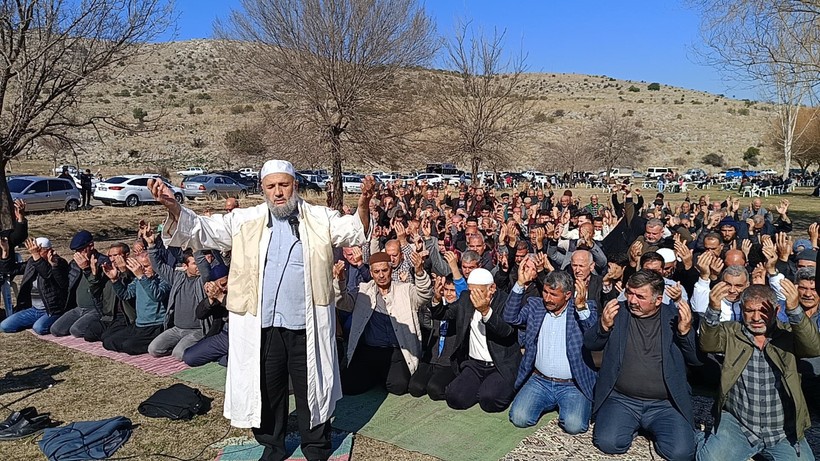 Çiftçilerden Kuraklığa Karşı Yağmur Duası