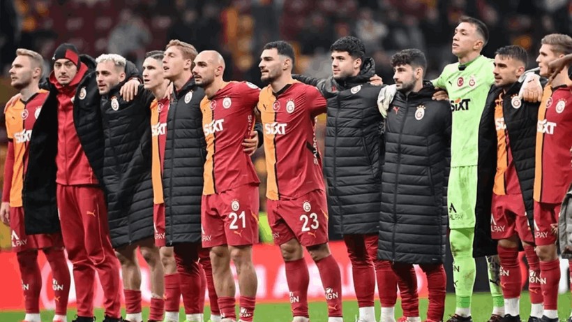 Galatasaray'ın Yıldız İsmi Yuvadan Uçuyor: Roma ile Anlaşma Tamam