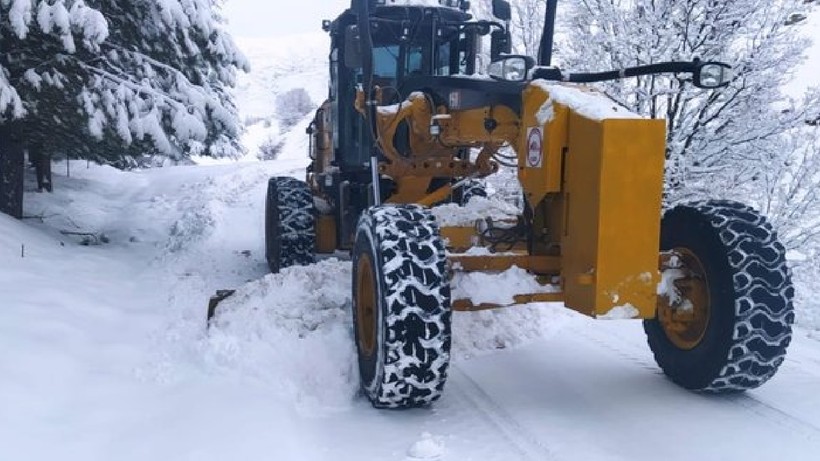 Elazığ’da 54 Köy Yolu Kapandı
