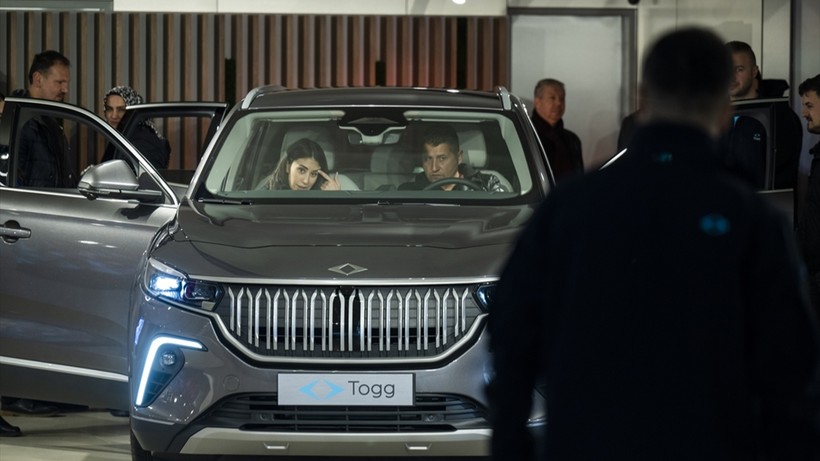 Tesla 1 Tane Bile Satamadı! Togg Rakiplerini Ezdi Geçti