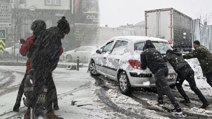 AKOM'dan Son Dakika Uyarı: İstanbul'da Kar Alarmı Sona Erdi mi?