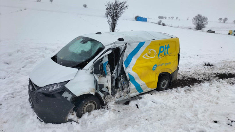 Tokat'ta Feci Kaza: Yük Treni, Kargo Aracına Çarptı