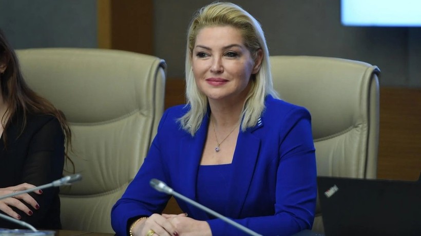 Milletvekilleri Komisyonu Terk Etmişti: DEVA Partisi'nden 'Zahide Yetiş' Tepkisi