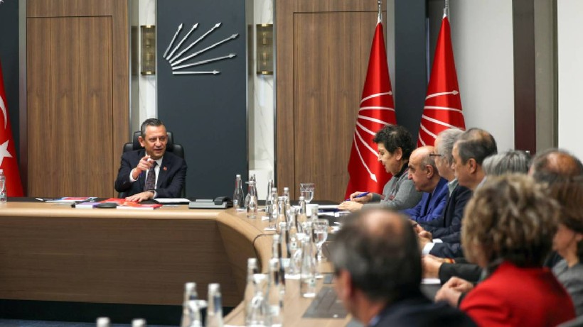 Özel'in Çağrısı Sonrası Rekor Artış, İşte Gün Gün CHP'nin Ön Seçim Takvimi
