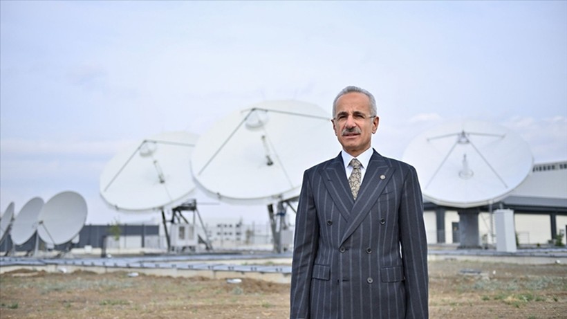 Bakan Uraloğlu Duyurdu: Türksat İçin Dev Veri Merkezi Kurulacak