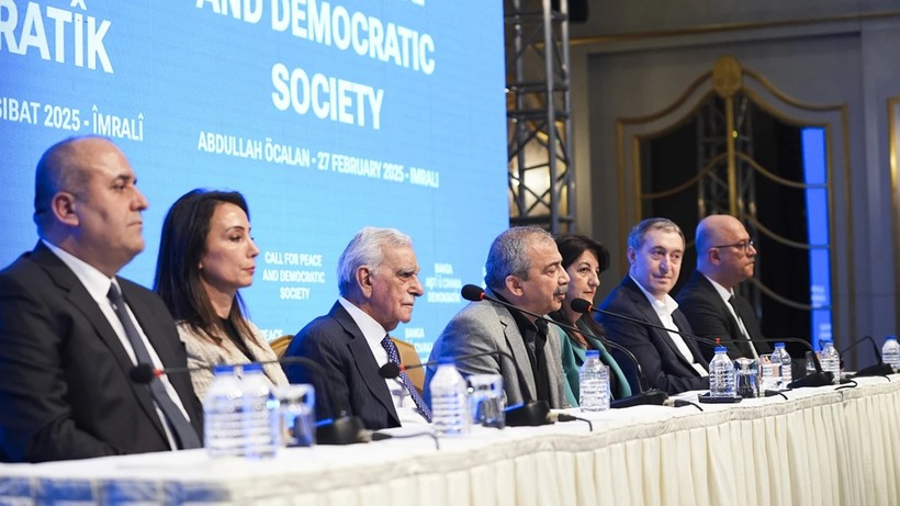 Fesih Çağrısı Sonrası DEM Parti Yönetimi Toplanıyor