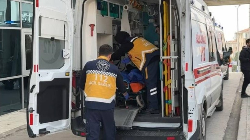 Kocaeli'de Erkek Şiddeti: İki Kişiyi Bıçakladı