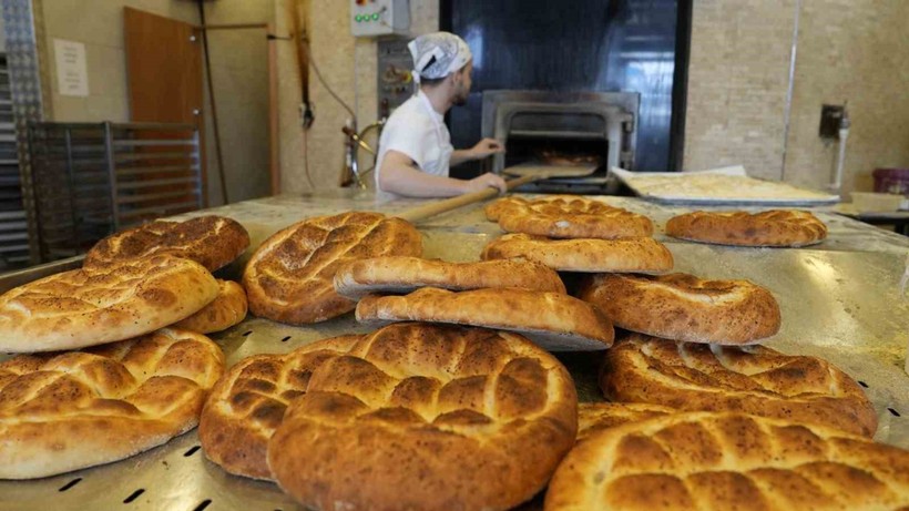Başiskele'de Zabıta Ekiplerinden Ramazan Pidesi Denetimi