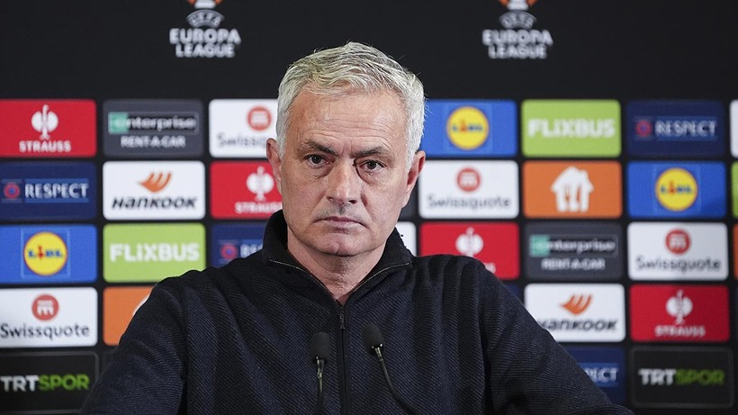 Jose Mourinho'dan Maç Sonu Değerlendirmesi: 'Takım Olarak Çok Kötüydük'