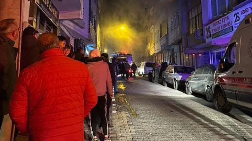 Bursa’da 4 Katlı Binada Yangın Çıktı