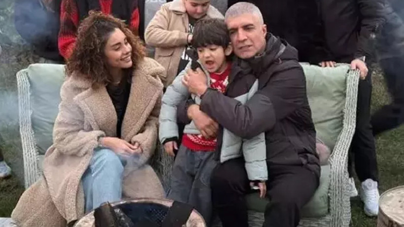 Özcan Deniz Tek Fotoğrafla Herkese Mesaj Verdi