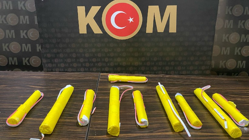 Kaçak Defineci, Kargo Şubesinde Patlayıcıyla Yakalandı
