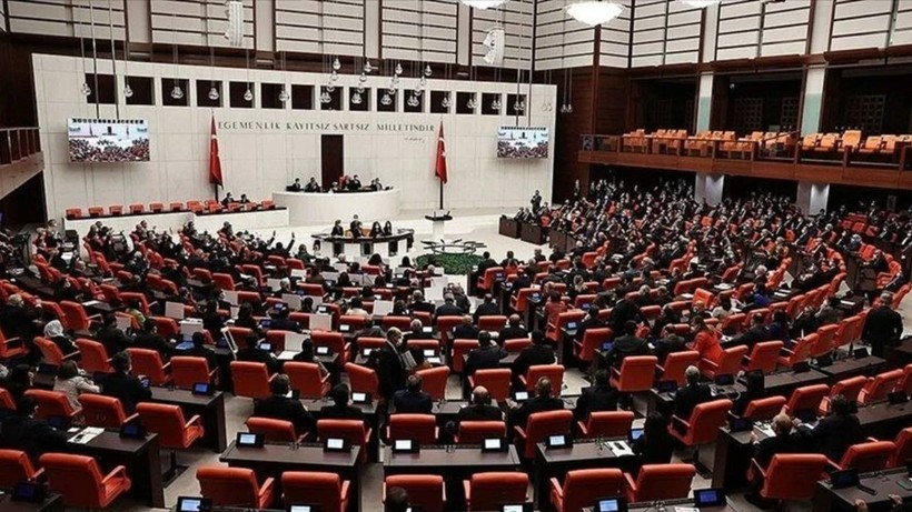 Meclis Gündemi Yoğun! Emekliye Zam, Kartakaya ve Cezalar Masada