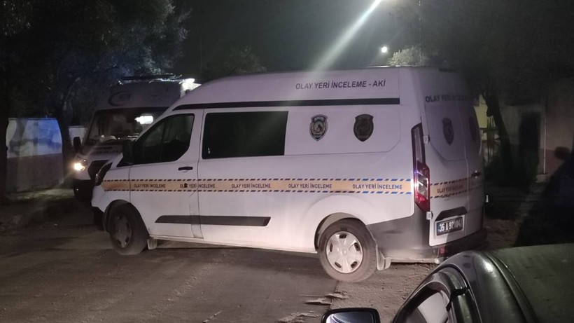 İzmir'de Kadın Cinayeti: Eski Sevgilisini Darbederek Öldürdü
