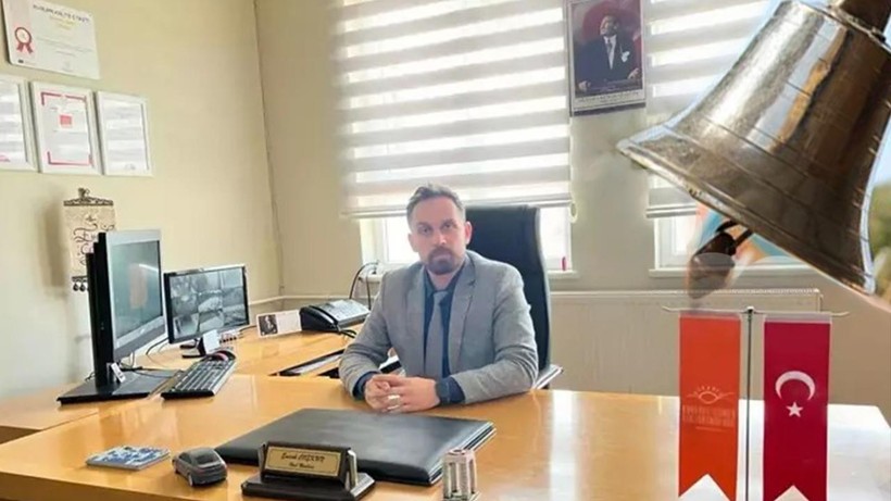 Zil Sesinden Rahatsız Olup, Okul Müdürünün Boğazından Bıçakladı: Şüpheli Akıl Hastanesine Sevk Edildi