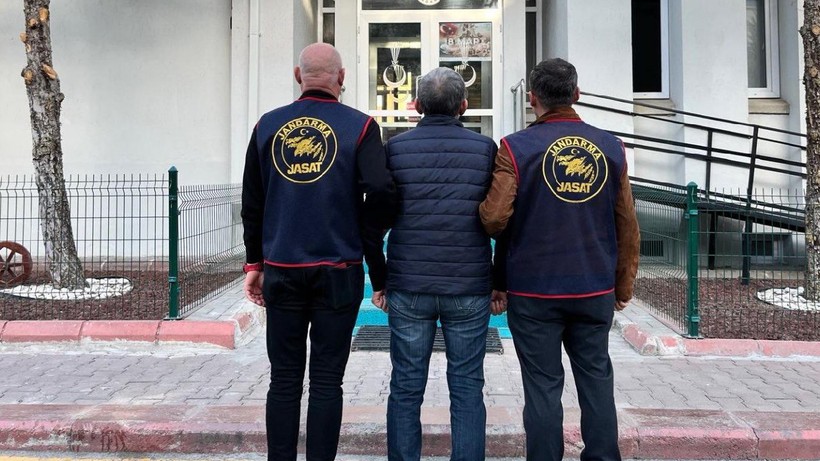 FETÖ'cü Eski Emniyet Müdürü Yakalandı