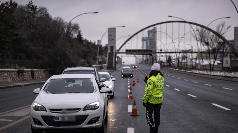 Ankara'da Bazı Yollar Trafiğe Kapatıldı