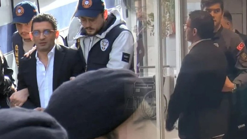 Yasa Dışı Bahis Soruşturmasında 21 Şüpheli Tutuklandı: Aralarında Flash TV'nin Sahibi de Var