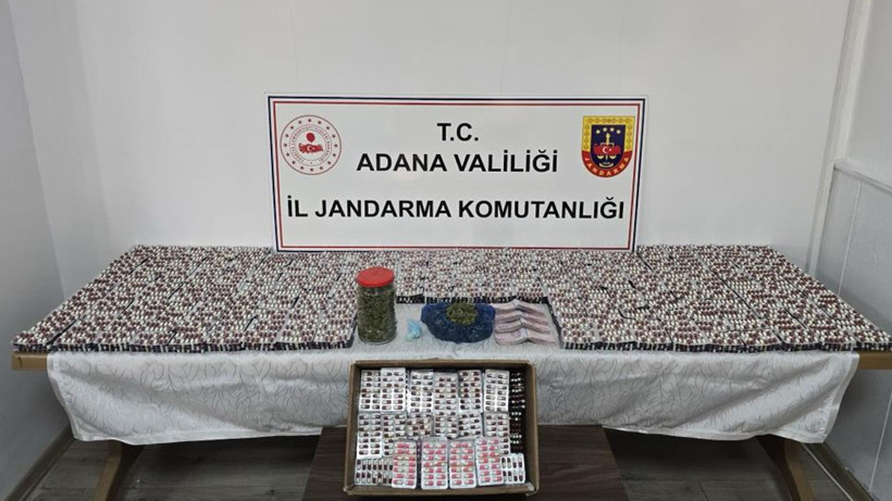 Adana'da Uyuşturucu Satıcılarına Operasyon: 9 Kişi Tutuklandı