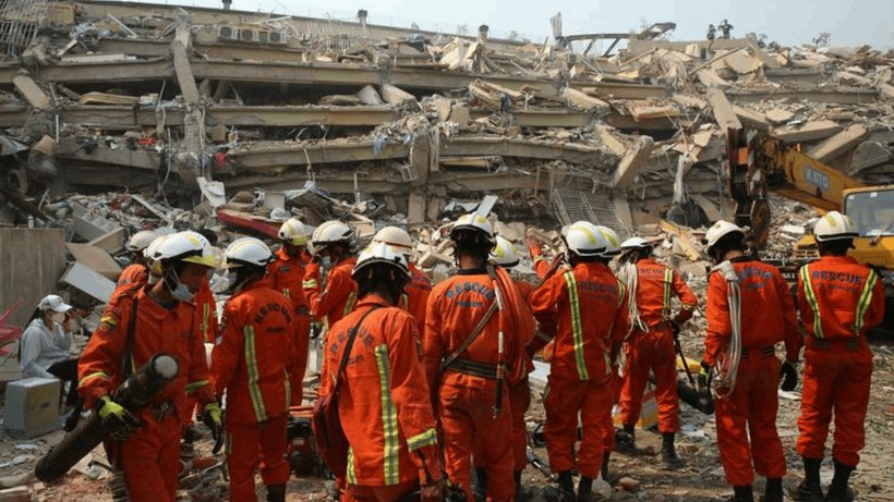 Myanmar'daki Depremde Can Kaybı 2 Bin 56'ya Çıktı