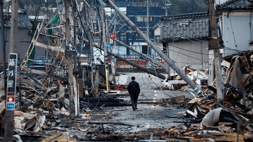 Japonya'da Şiddetli Depremle Sallandı