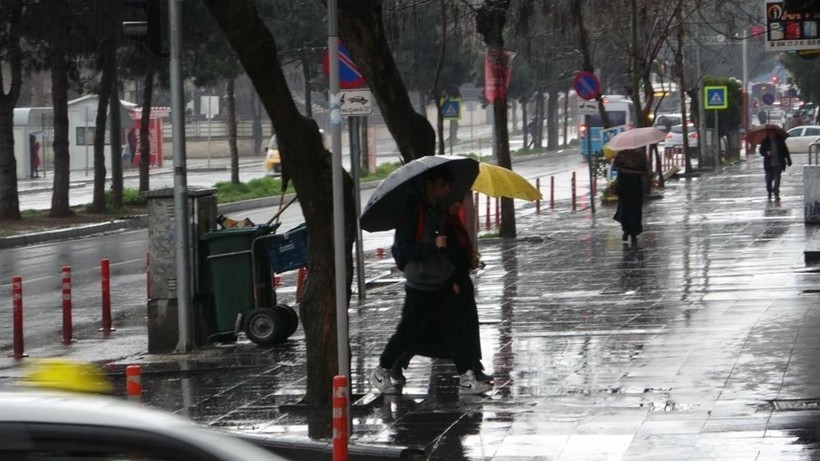 Meteoroloji 4 İl için Saat Verdi, Sağanak Yağış Geliyor