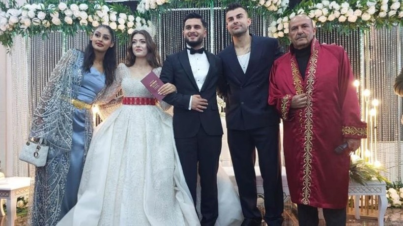 Abdülkerim Bardakcı Eşiyle Düğünde Halay Çekti, Sosyal Medya Yıkıldı!