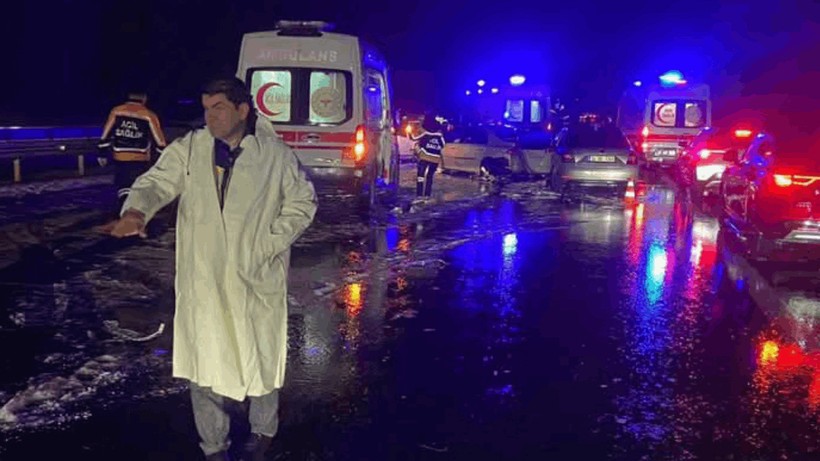 Zincirleme Kazada Yaralanan 10 Vatandaş Taburcu Edildi