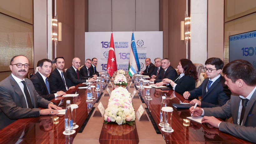 TBMM Başkanı Kurtulmuş'tan Özbekistan'da Temaslar