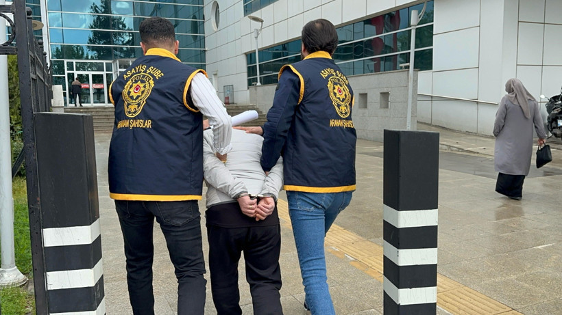 12 Yıl Hapis Cezasıyla Aranıyordu: Adıyaman'da Yakalandı