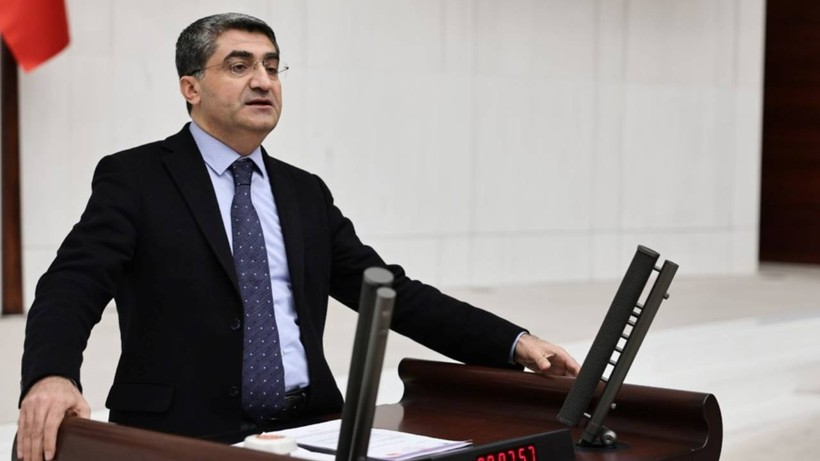 DEVA Partili Ekmen’den Kuş Cennetindeki Yangın Sonrası Acil Çağrı