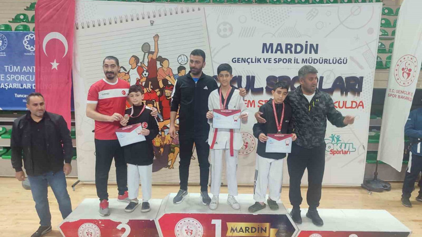 Bitlisli Sporculardan Mardin'de Gururlandıran Başarı