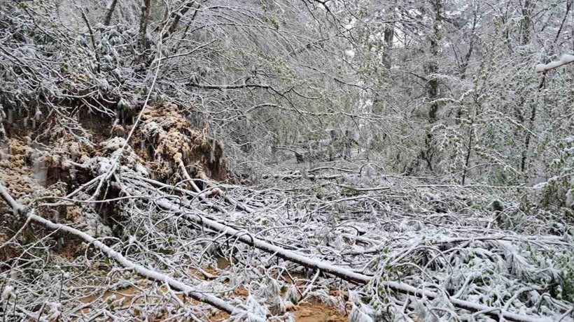 Karabük'teki Heyelanda Kapanmıştı, Ulaşıma Açıldı