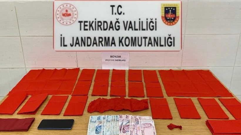 Tekirdağ'da Peçeteye Emdirilmiş Uyuşturucu bulundu